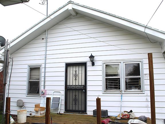 5th image of 1610 3rd St
