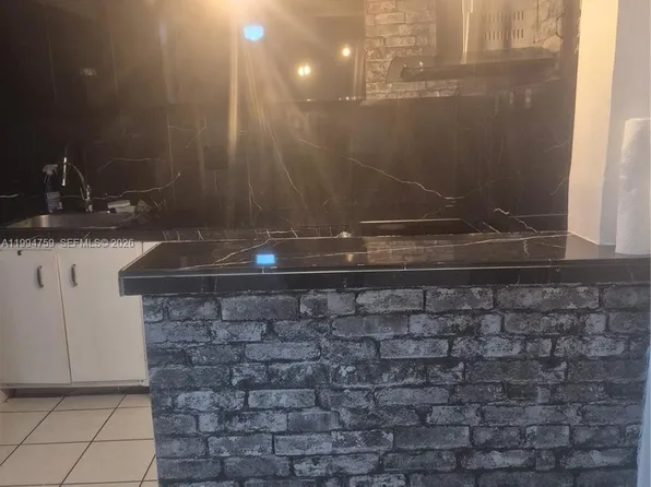 4707 NW 7th St APT 103-8, Miami, FL 33126