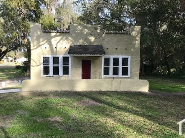 315 Winslow Ave, Deland, FL 32724