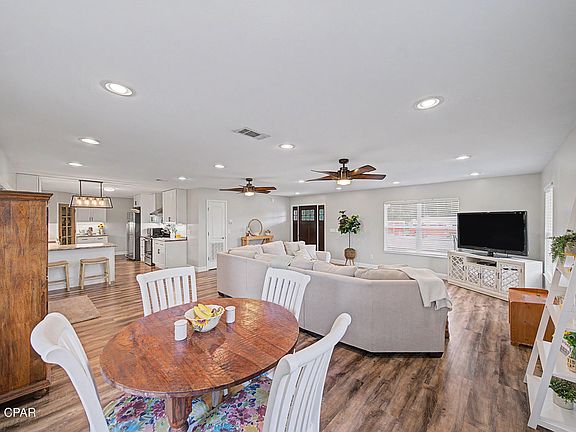 5th image of 1807 Ulmer Ln