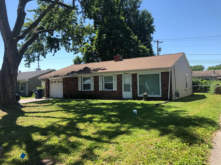 13 Calumet Dr — Photo 1
