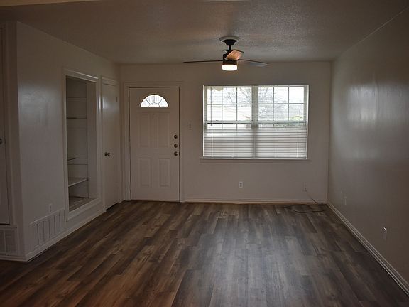 2nd image of 201 North Dr