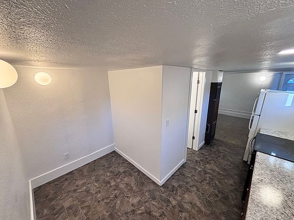 4th image of 308 1/2 S 16th St