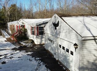 101 Washington Junction Rd, Hancock, ME 04640