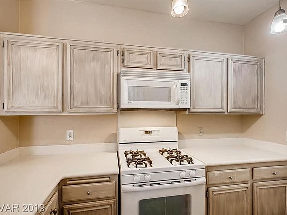 5th image of 3240 Brahms Dr