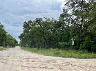 13 Northwest Ter, Bell, FL 32619