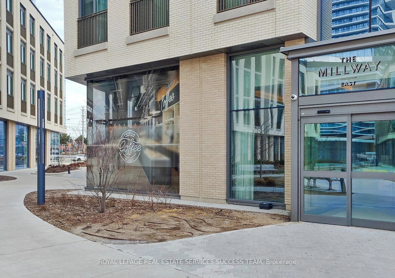 2 bed, $2,600 — Photo 4