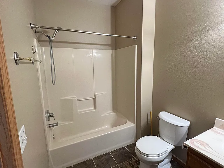 6649 Windsor Commons Ave — Photo 18