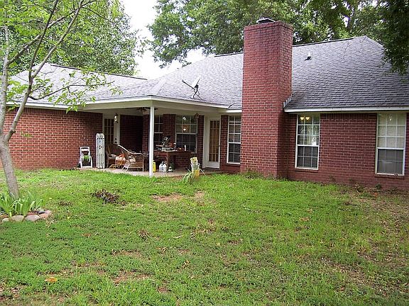 4th image of 1810 Woodway Dr