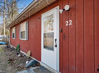 22 Gladiolus St, Browns Mills, NJ 08015