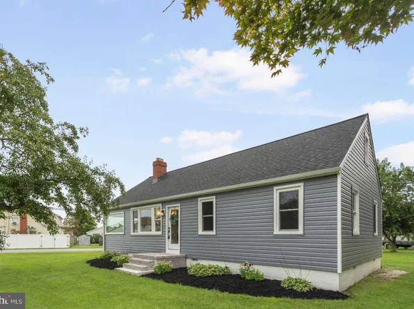 801 Chester River Dr, Grasonville, MD 21638