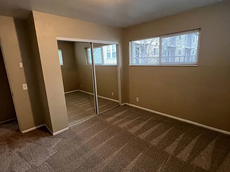 420 E 18th Ave #&-1813 — Photo 13