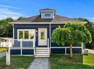 91 Currier St, Methuen, MA 01844