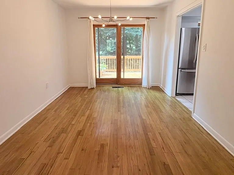 2071 Golf Course Dr — Photo 14