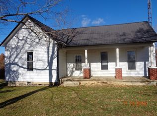 1736 Schoolhouse 5 Rd, White Plains, KY 42464