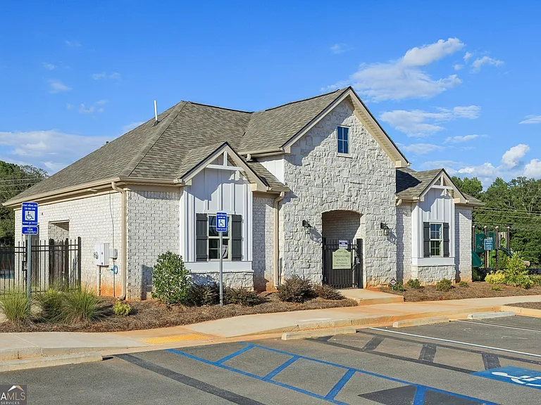 143 Chapel Hill Pkwy — Photo 38