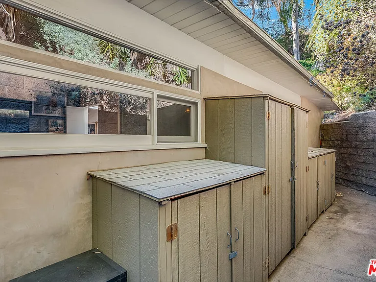 7979 Willow Glen Rd — Photo 26