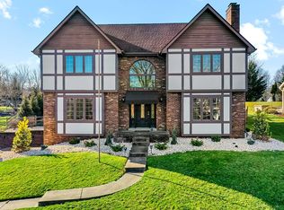 147 Hickory Heights Dr, Bridgeville, PA
