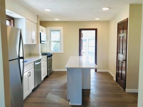 37 Sharon Rd Floor 2