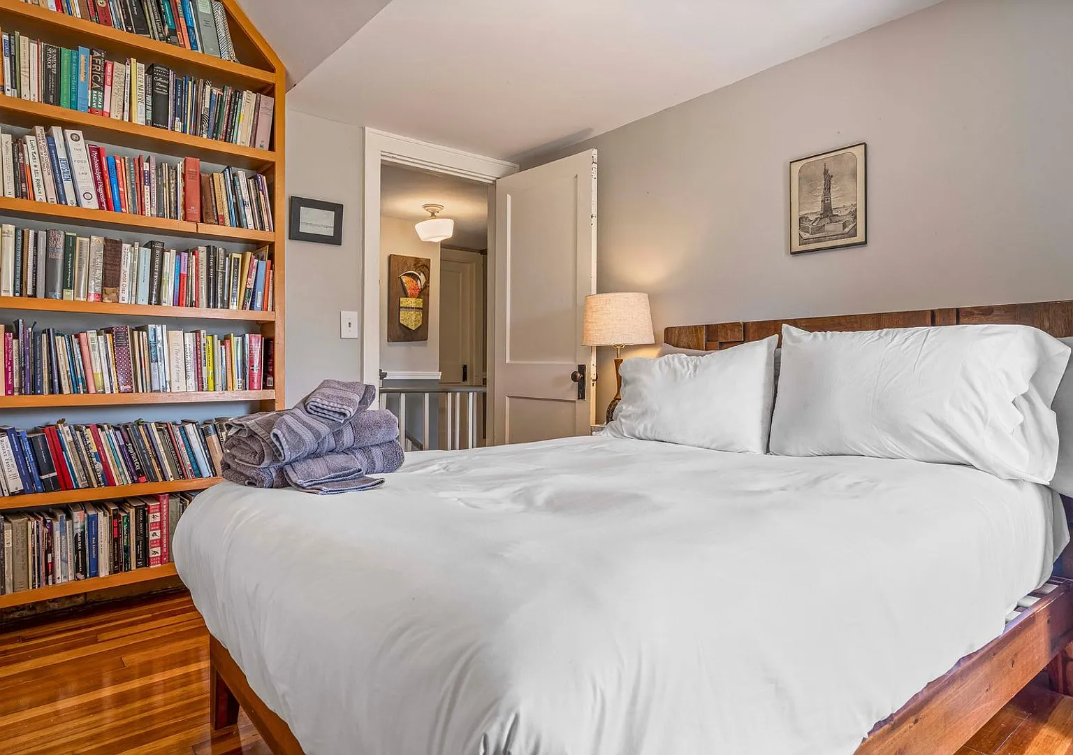 Charming 3BR House in Scarborough — Photo 2