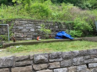 430 Clinton Springs Ave #B, Cincinnati, OH 45217