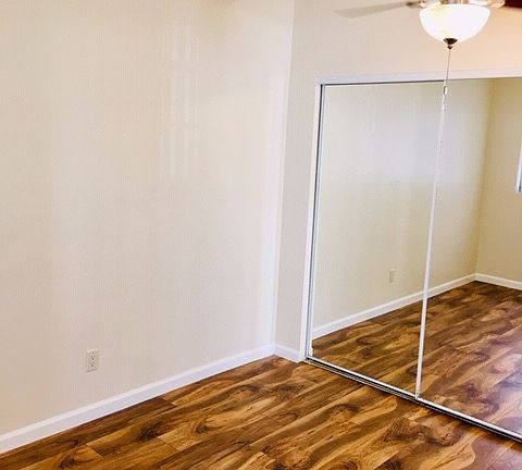5th image of 3876 Haines St #0