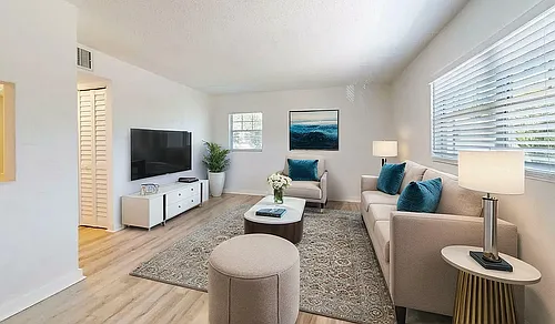 Riverside at South Daytona Photo 1
