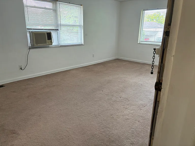 840 Shroyer Rd #4 — Photo 2