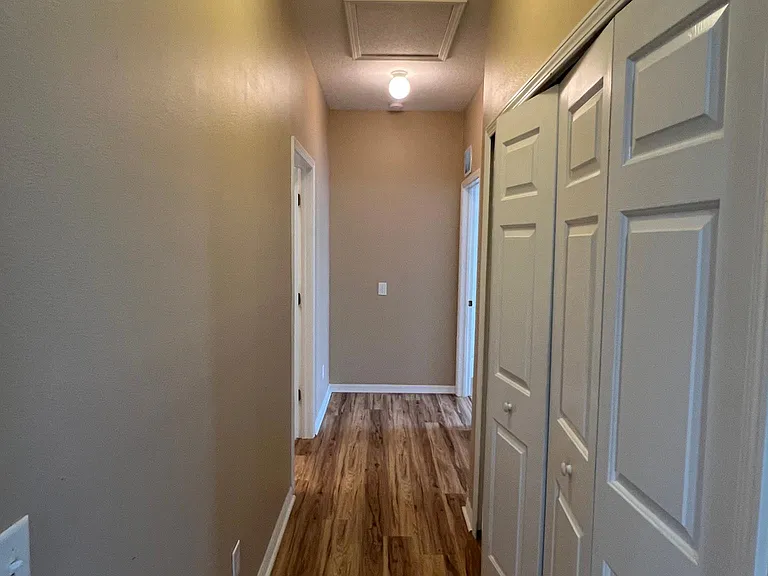 2632 Maylin Dr — Photo 21