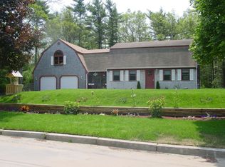 31 Sharon Rd, Middleboro, MA 02346