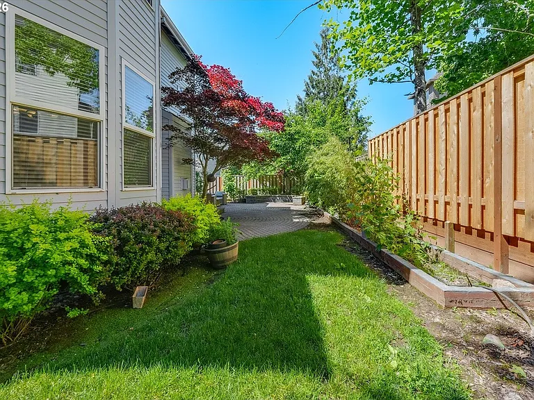 NW Eagleridge Ln — Photo 19
