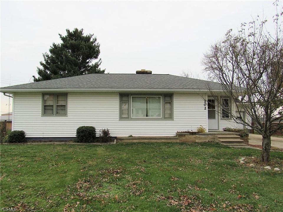 1st image of 202 McIlvaine Dr