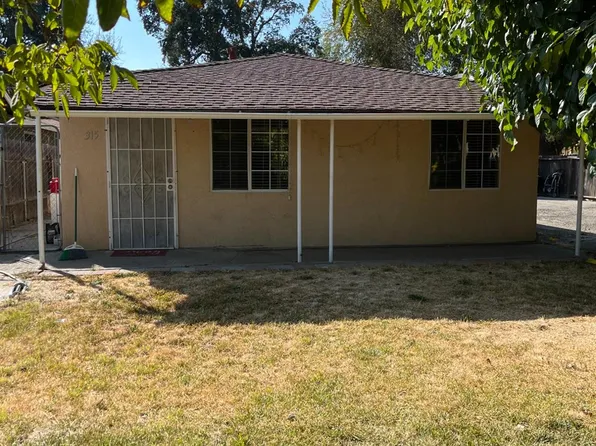315 Freeman St, Woodland, CA 95695