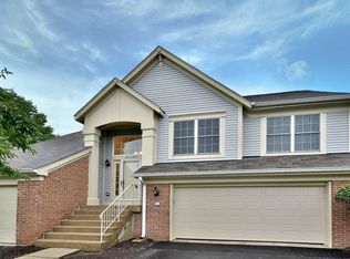 30W073 Willow Ln, Warrenville, IL
