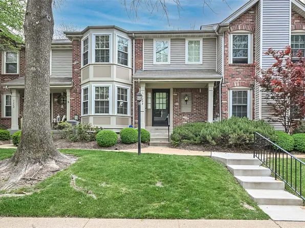 5404 Kenrick Parke Dr, Saint Louis, MO 63119