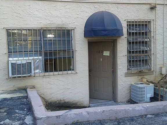 2nd image of 1274 W Flagler St