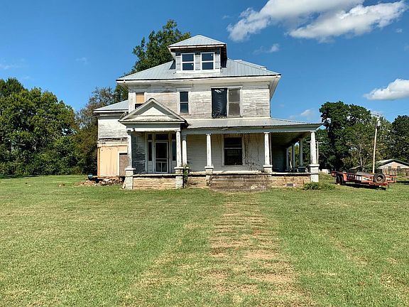 2nd image of 526 Cabin Creek Ave