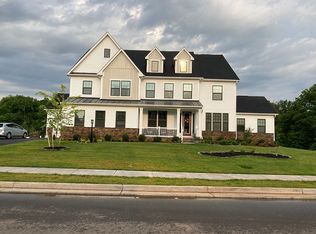 7087 Currie Farm Dr, Haymarket, VA 20169