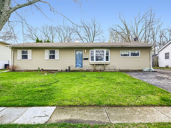 3rd image of 18647 W Pamela Pl