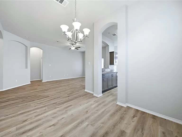 5247 Sagewood Dr — Photo 13