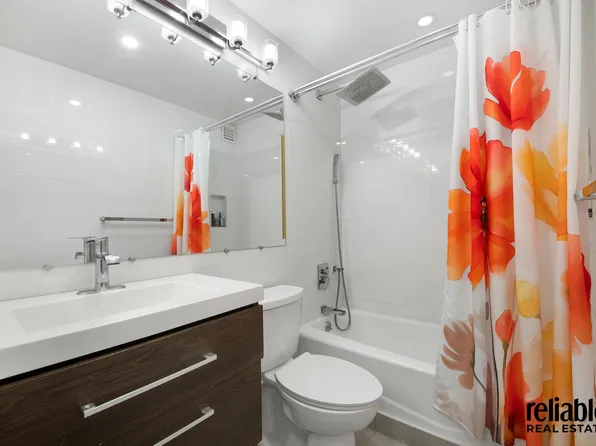 301 Cathedral Parkway image 7 of 10