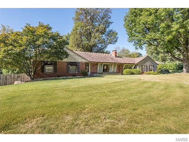 29 Cardigan Dr photo 1