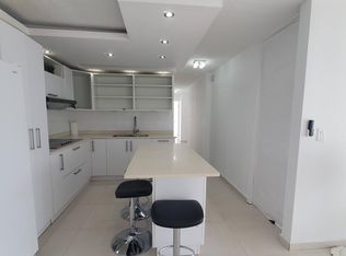 1 Rodriguez Ema Mundo Feliz #10, Carolina, PR 00979