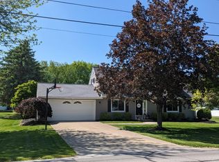 1650 Morrison Rd, Fremont, OH 43420