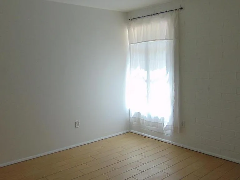 321 S Paseo Cerro #B — Photo 7