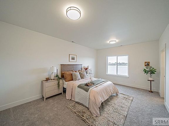 5th image of 3870 Mountain Bluebird Way
