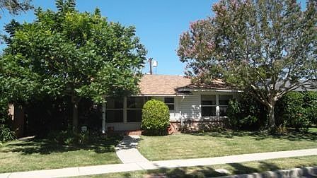 1st image of 5839 Murietta Ave