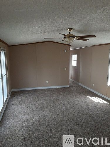 2nd image of 606 W Park Ave Lot 10