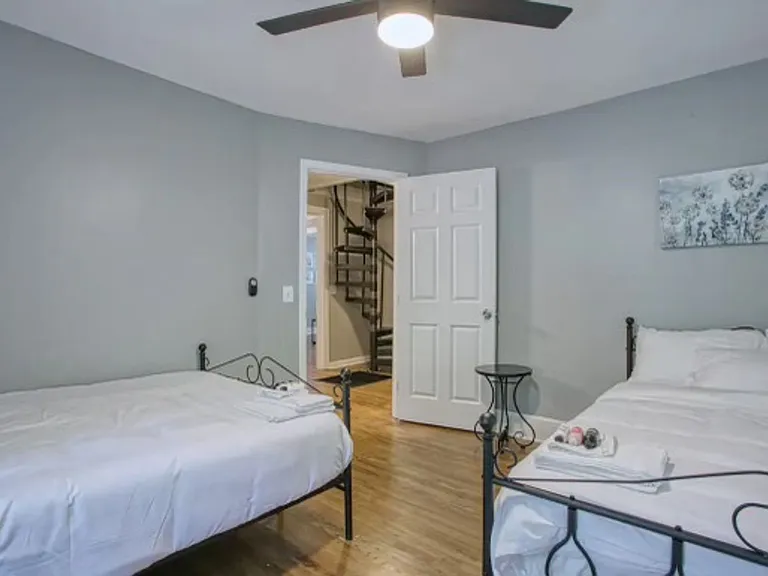 1414 Womack Ave — Photo 4