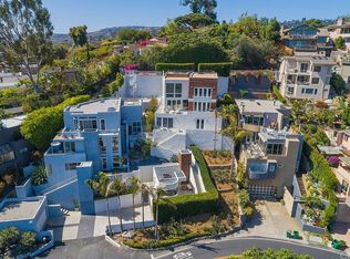792 Summit Dr, Laguna Beach, CA 92651